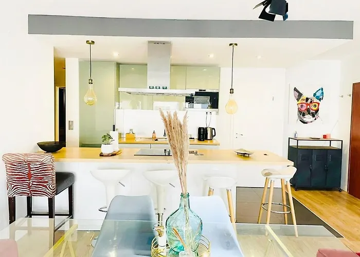 Urban Two Bedroom In Lüksemburg